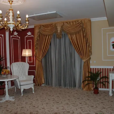 Conacul Din Ardeal 3* Брашов