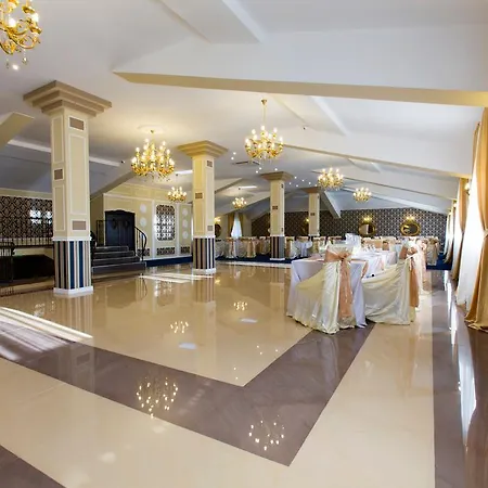 Conacul Din Ardeal Otel Braşov